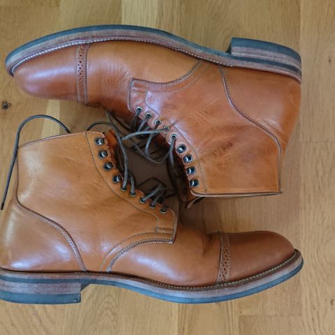 View photo of Viberg Service Boot BCT in Shinki Tan Latigo Horsehide