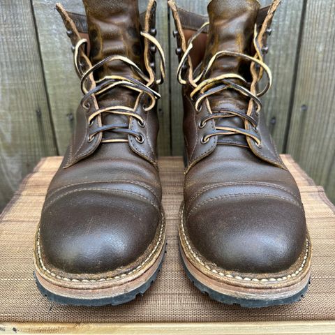 View photo of White's MP-Sherman Toe Cap in Horween Cinnamon Waxed Flesh