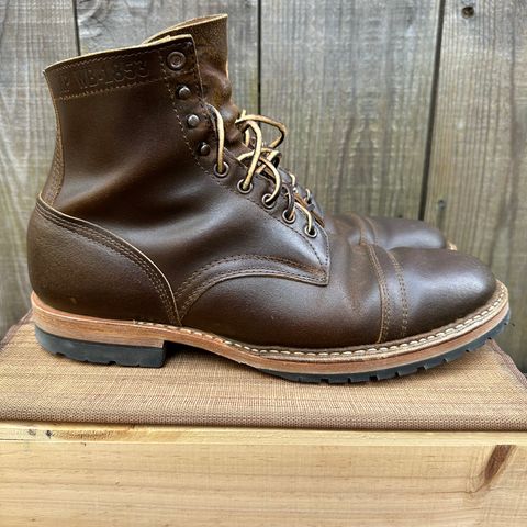 View photo of White's MP-Sherman Toe Cap in Horween Cinnamon Waxed Flesh