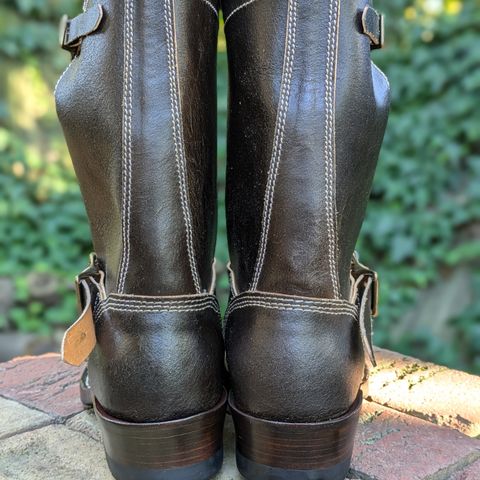 View photo of Willie's Handmade Boots Custom Model in Horween Dark Olive Waxed Flesh