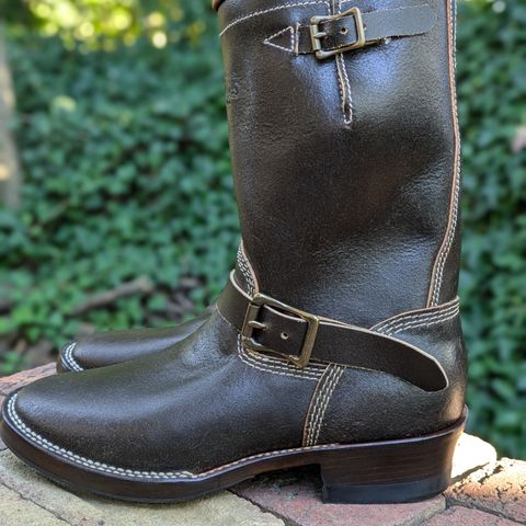 View photo of Willie's Handmade Boots Custom Model in Horween Dark Olive Waxed Flesh