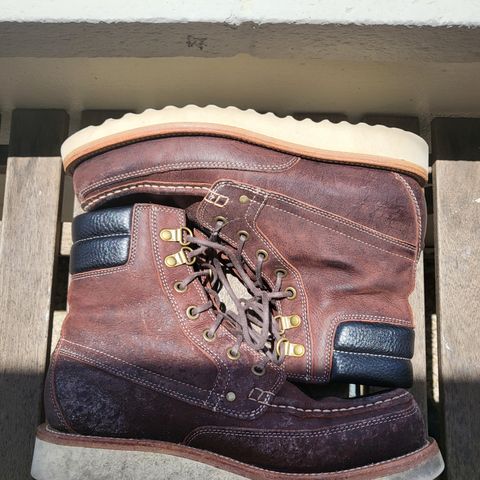 Grant Stone Field Boot in C.F. Stead Dark Burgundy Classic Kudu