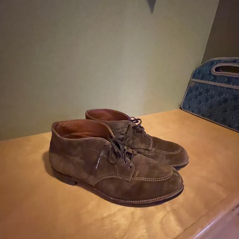 View photo of Alden Indy Chukka in C.F. Stead Snuff Janus Calf Suede