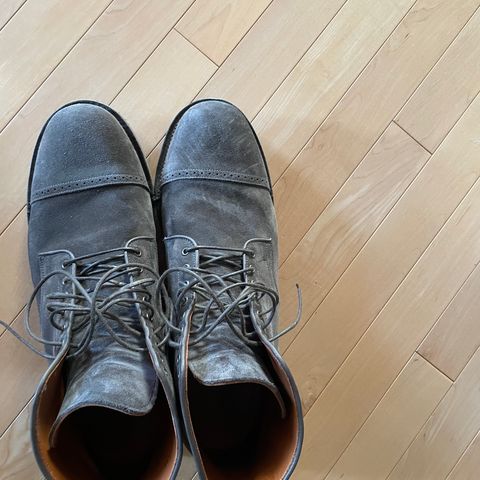 Viberg Service Boot BCT in C.F. Stead Thyme Janus Calf Suede