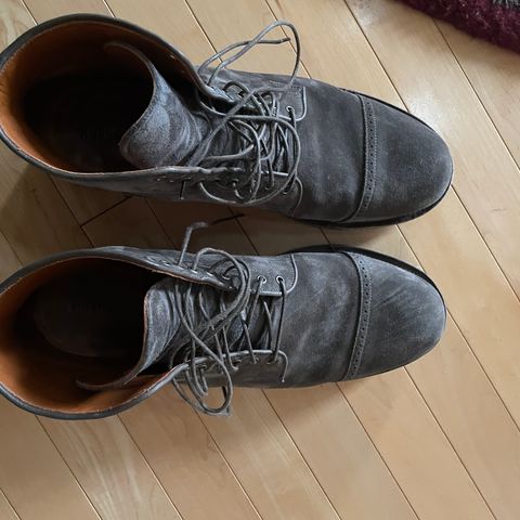 View photo of Viberg Service Boot BCT in C.F. Stead Thyme Janus Calf Suede