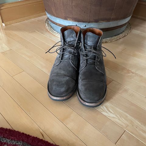 View photo of Viberg Service Boot BCT in C.F. Stead Thyme Janus Calf Suede