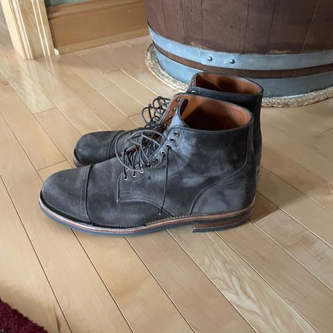 View photo of Viberg Service Boot BCT in C.F. Stead Thyme Janus Calf Suede