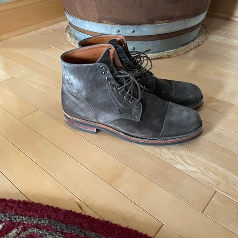 View photo of Viberg Service Boot BCT in C.F. Stead Thyme Janus Calf Suede