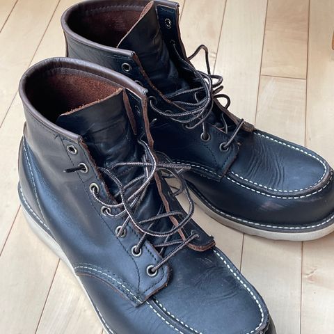 View photo of Red Wing 6-Inch Classic Moc in S.B. Foot Black Prairie