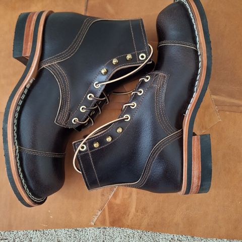 Nicks Prospector in Horween Brown Waxed Flesh