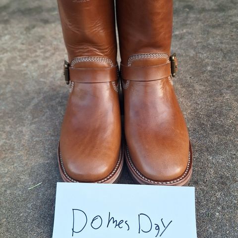 Willie's Handmade Boots Engineer in Maryam Natural Horsebutt