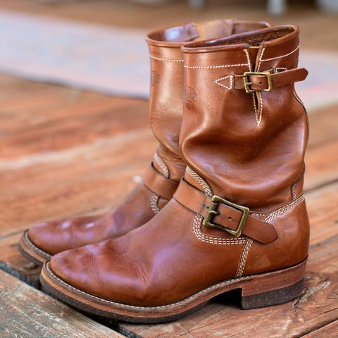 Willie's Handmade Boots Engineer in Maryam Natural Horsebutt
