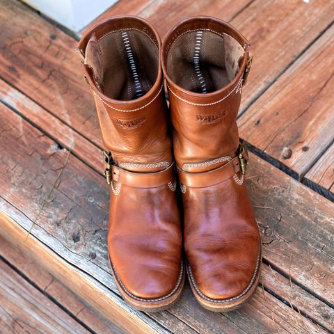 Willie's Handmade Boots Engineer in Maryam Natural Horsebutt
