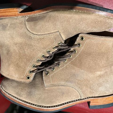 Onderhoud SPL02 in Horween Marine Field Roughout