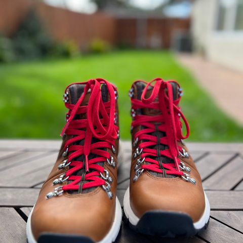Danner Mountain Light in Light Brown Full Grain