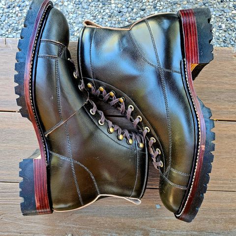 Jakkrabbits Monkey Boot in Maryam Olive Horsebutt
