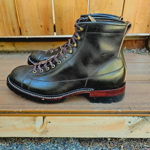 Jakkrabbits Monkey Boot in Maryam Olive Horsebutt