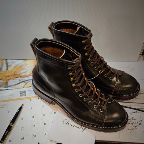 Jakkrabbits Monkey Boot in Maryam Olive Horsebutt