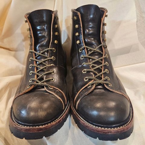 Jakkrabbits Monkey Boot in Maryam Olive Horsebutt