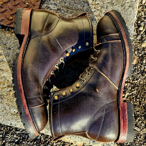 Jakkrabbits Monkey Boot in Maryam Olive Horsebutt