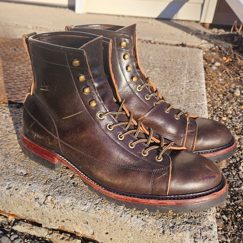 Jakkrabbits Monkey Boot in Maryam Olive Horsebutt