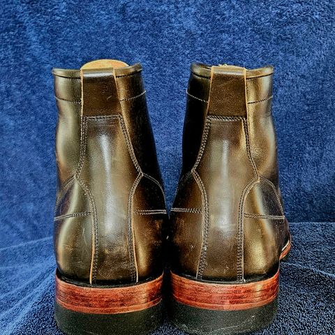Jakkrabbits Monkey Boot in Maryam Olive Horsebutt