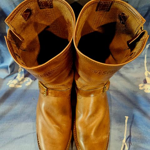 Wesco Mister Lou in Horween Natural Chromexcel