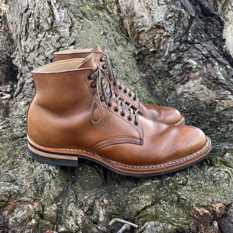 View photo of White's Stevens (Plain Toe) in Horween Natural Chromexcel