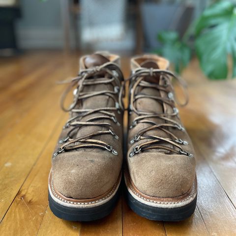 View photo of Viberg Hiker in Horween Natural Chromexcel Roughout