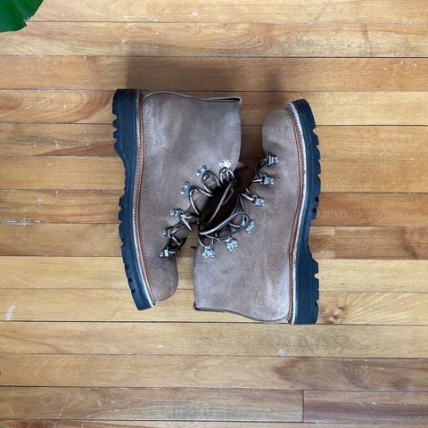 View photo of Viberg Hiker in Horween Natural Chromexcel Roughout