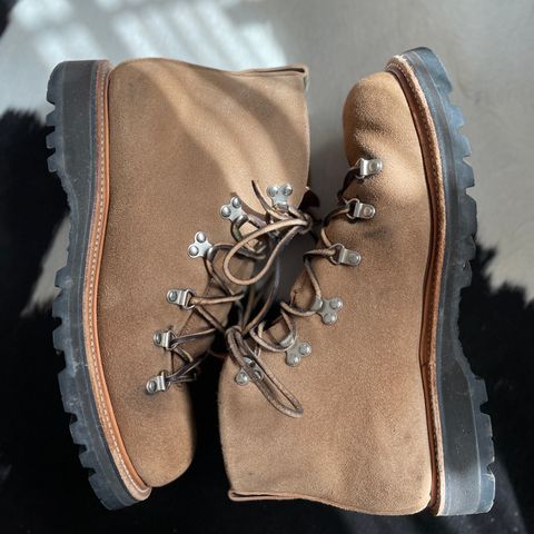 View photo of Viberg Hiker in Horween Natural Chromexcel Roughout