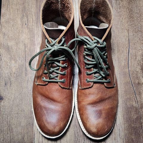 Oak Street Bootmakers Field Boot in Seidel Light Brown Mustang