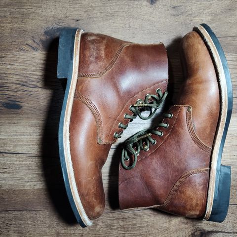 Oak Street Bootmakers Field Boot in Seidel Light Brown Mustang