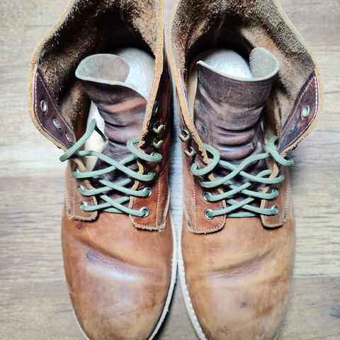 Oak Street Bootmakers Field Boot in Seidel Light Brown Mustang