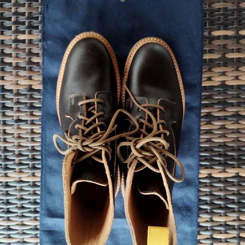 Tricker's Burford Plain Derby Boot in Horween Java Waxed Flesh