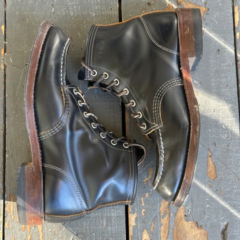 View photo of Red Wing 9874 in S.B. Foot Black Klondike