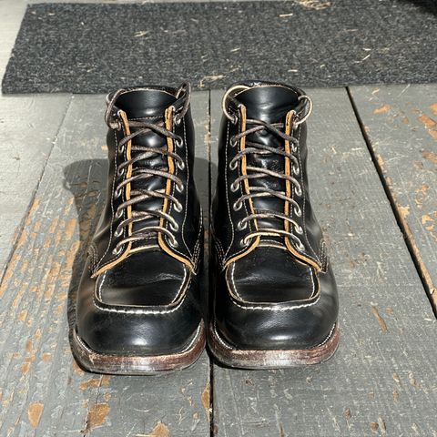 View photo of Red Wing 9874 in S.B. Foot Black Klondike