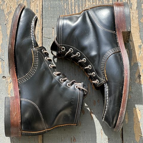 View photo of Red Wing 9874 in S.B. Foot Black Klondike