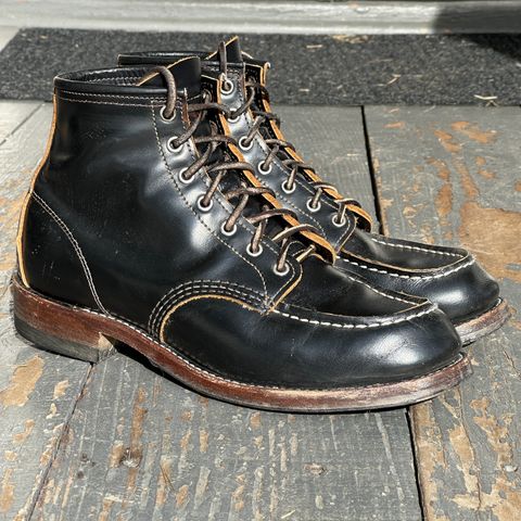 View photo of Red Wing 9874 in S.B. Foot Black Klondike