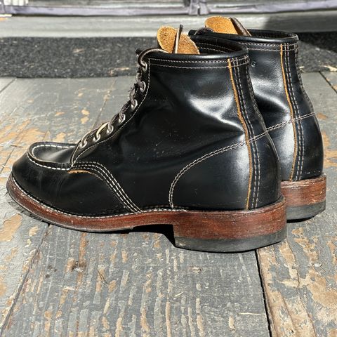 View photo of Red Wing 9874 in S.B. Foot Black Klondike