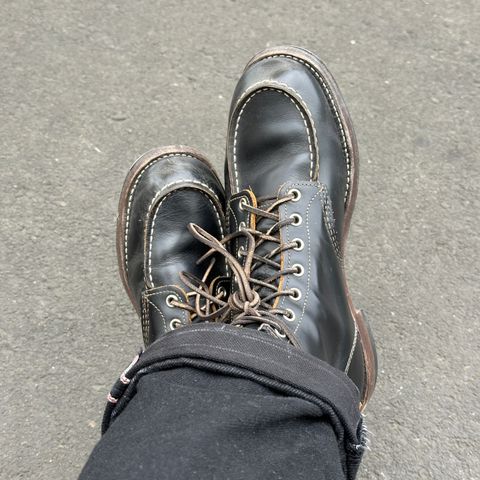 View photo of Red Wing 9874 in S.B. Foot Black Klondike