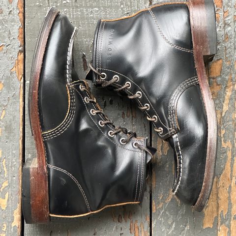 View photo of Red Wing 9874 in S.B. Foot Black Klondike