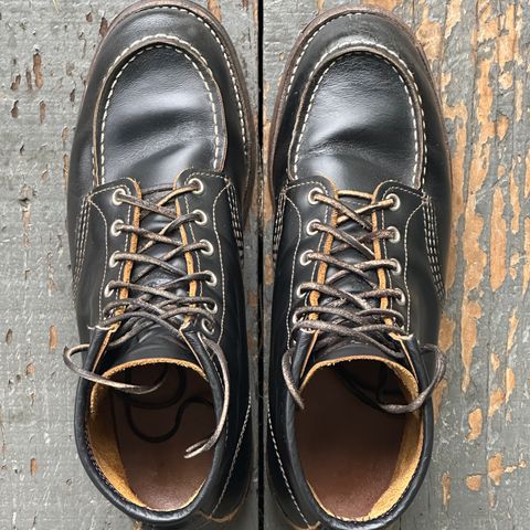 View photo of Red Wing 9874 in S.B. Foot Black Klondike