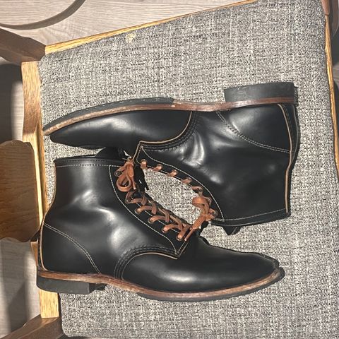 Red Wing Beckman Flatbox in S.B. Foot Black Klondike