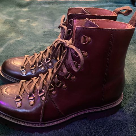 Grenson Unlisted Model in Unknown Leather
