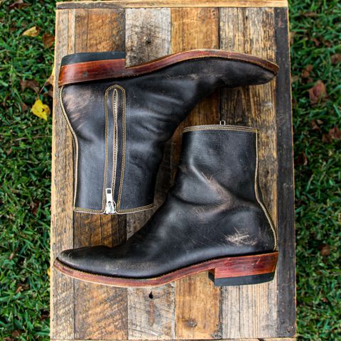 Fortis Antasena Sidezip in Indonesian Black Teacore