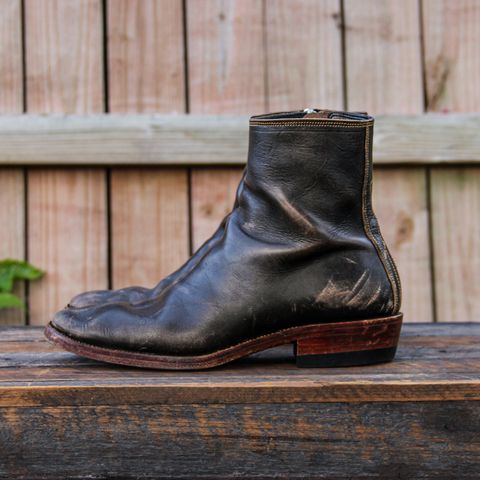 Fortis Antasena Sidezip in Indonesian Black Teacore
