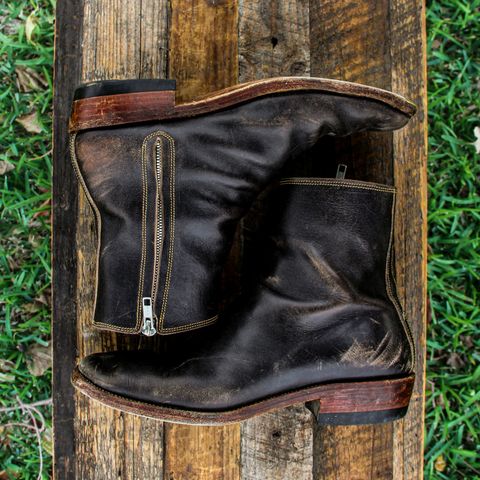 Fortis Antasena Sidezip in Indonesian Black Teacore