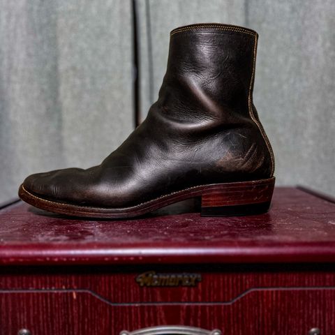 Fortis Antasena Sidezip in Indonesian Black Teacore
