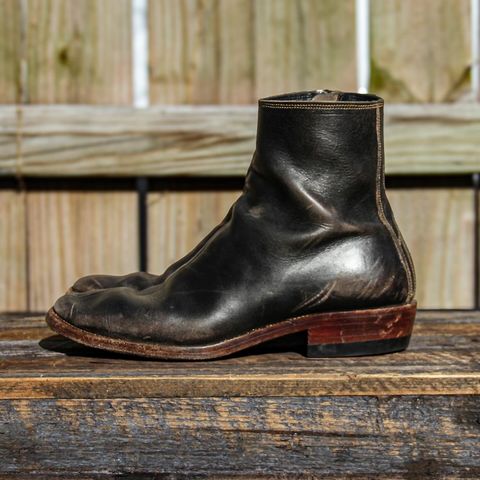 Fortis Antasena Sidezip in Indonesian Black Teacore